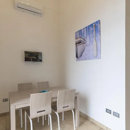 Posillipo12 Holiday home *